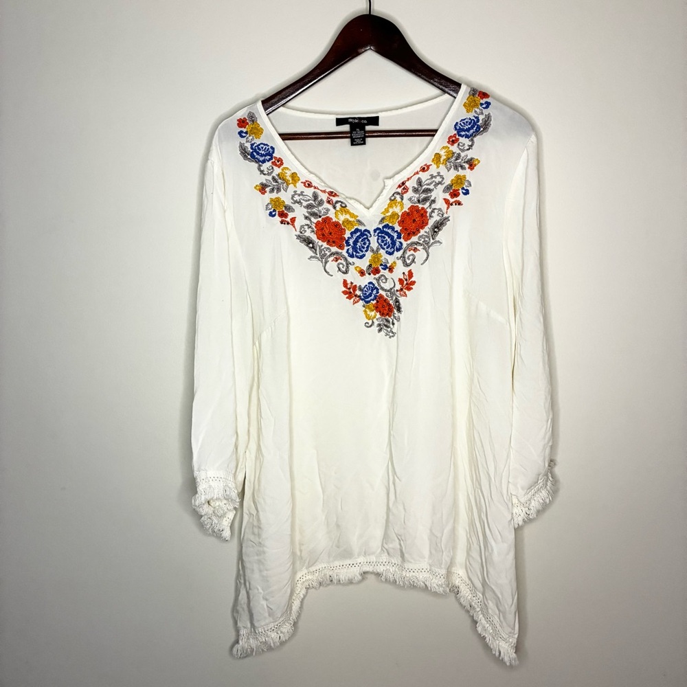 Style & Co. White Tunic with Colorful Embroidery